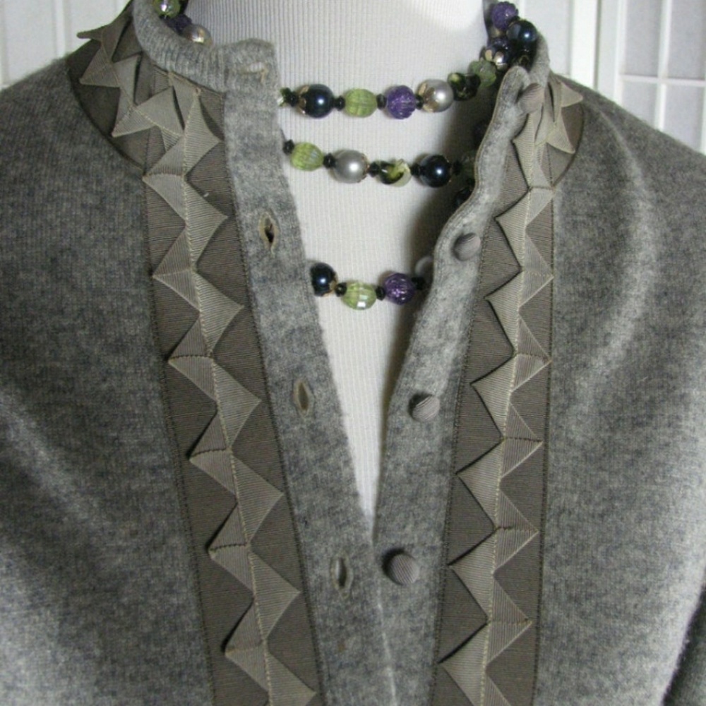 Gorgeous Unique Vintage Cashmere Cardigan